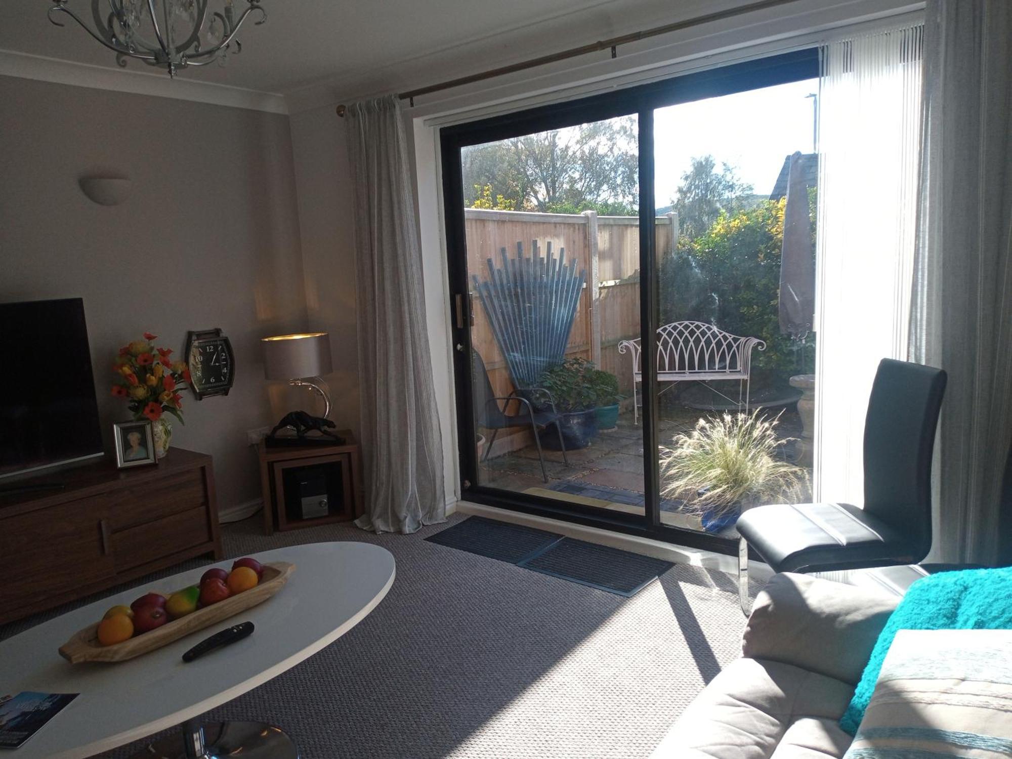 Ludlow Mews Town House With Free Parking Εξωτερικό φωτογραφία